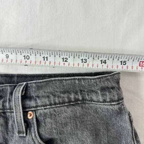 Levi's 501 High Rise Denim Jean Shorts Women Sz 30 Black Gray Distressed Cutoff - Picture 9 of 10